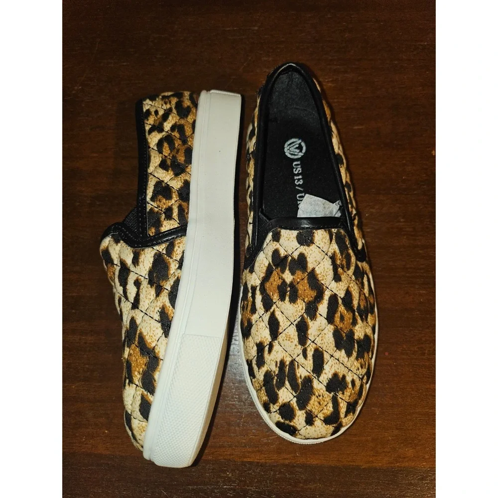 Girls Steve Madden Slip On leopard print Shoes Brand New Size 13‎